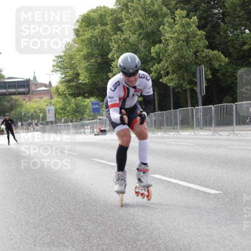 29.06.2025 - hella hamburg halbmarathon Jannik Wohlers http://msf.ph/oto/8313520 29.06.2025 08:59:13 Lombardsbrücke  meine-sportfotos.de