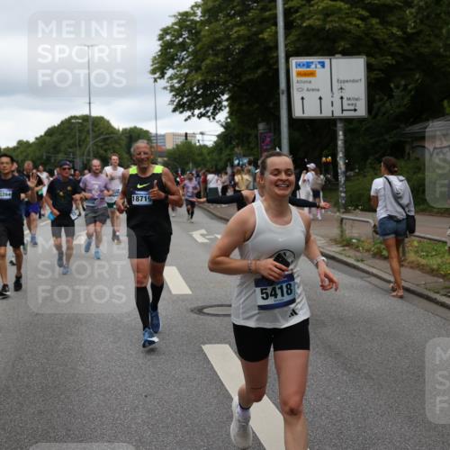 29.06.2025 - hella hamburg halbmarathon Yannick Fuchs http://msf.ph/oto/8313603 29.06.2025 10:50:41 20KM 1485, 1583, 1955, 2034, 2741, 3413, 3435, 3836, 4152, 4940, 5033, 5418, 5492, 5570, 6399, 6416, 6835, 7716, 8393, 8542, 8652, 8669, 8825, 9488, 9727, 9820, 9884, 9907, 9934, 10133, 10212, 11083, 11212, 11612, 12014, 12348, 12440, 12523, 12590, 12712, 13394, 13666, 13750, 14139, 14408, 14588, 14678, 15097, 15407, 15431, 15695, 15712, 16113, 16121, 16257, 16261, 16470, 16634, 16679, 17268, 17617, 18208, 18652, 18719, 18899, 19091, 19184 meine-sportfotos.de