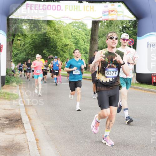 29.06.2025 - hella hamburg halbmarathon MichiJ http://msf.ph/oto/8313688 29.06.2025 10:36:25 Zwischen KM18-KM19 1163, 1176, 1537, 1914, 3976, 5024, 5421, 6377, 6389, 6923, 8889, 11779, 14383, 15519, 15590, 15917, 16094, 16269, 17905, 18251, 18815, 18873, 18974 meine-sportfotos.de