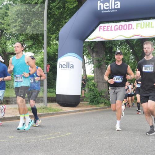 29.06.2025 - hella hamburg halbmarathon KatJ http://msf.ph/oto/8313733 29.06.2025 10:44:59 Zwischen KM18-KM19 1595, 2282, 2907, 3251, 4088, 5277, 5341, 6104, 6281, 6302 meine-sportfotos.de
