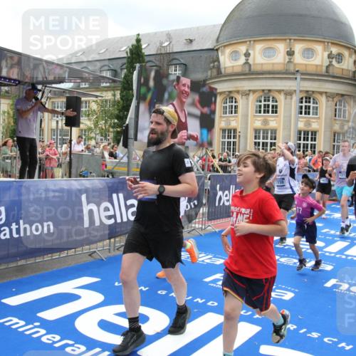 29.06.2025 - hella hamburg halbmarathon Michael Strokosch http://msf.ph/oto/8313800 29.06.2025 10:58:56 Ziel 2159, 2488, 3859, 4632, 4833, 5277, 5885, 6438, 6720, 8807, 9156, 9353, 10268, 10518, 10539, 10788, 10915, 12734, 12735, 13654, 14673, 14965, 17405, 17630, 17931, 18180, 18232, 18954 meine-sportfotos.de