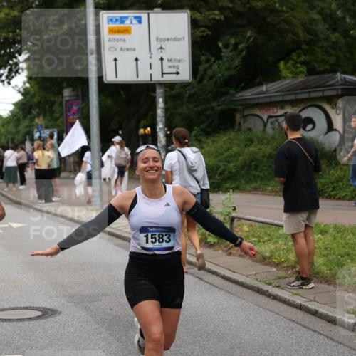 29.06.2025 - hella hamburg halbmarathon Yannick Fuchs http://msf.ph/oto/8313816 29.06.2025 10:50:42 20KM 1485, 1583, 1955, 2034, 2741, 3413, 3435, 3836, 4940, 5033, 5418, 5492, 5570, 6399, 6416, 6835, 7716, 8393, 8542, 8652, 8669, 8825, 9488, 9727, 9820, 9884, 9907, 9934, 10133, 10212, 11083, 11212, 11612, 12014, 12348, 12440, 12523, 12590, 12712, 13394, 13666, 13750, 14139, 14408, 14678, 15097, 15431, 15695, 15712, 15726, 16113, 16257, 16261, 16470, 16634, 16679, 17268, 17617, 18208, 18652, 18719, 18899, 19091, 19184 meine-sportfotos.de