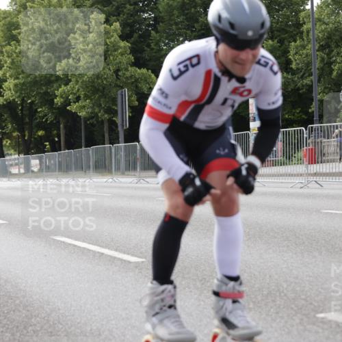 29.06.2025 - hella hamburg halbmarathon Jannik Wohlers http://msf.ph/oto/8313819 29.06.2025 08:59:14 Lombardsbrücke  meine-sportfotos.de