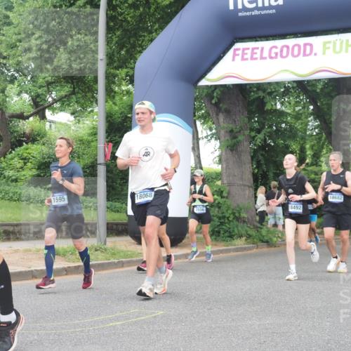 29.06.2025 - hella hamburg halbmarathon KatJ http://msf.ph/oto/8313906 29.06.2025 10:45:02 Zwischen KM18-KM19 1595, 3251, 4088, 5277, 5341, 6281, 6302 meine-sportfotos.de