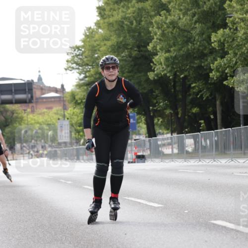 29.06.2025 - hella hamburg halbmarathon Jannik Wohlers http://msf.ph/oto/8313998 29.06.2025 08:59:20 Lombardsbrücke  meine-sportfotos.de