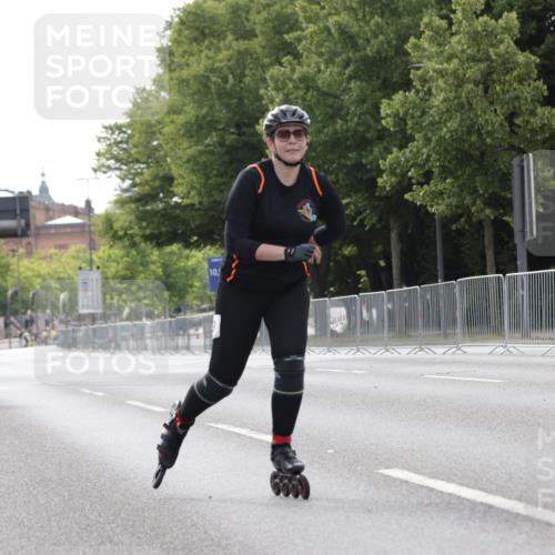 29.06.2025 - hella hamburg halbmarathon Jannik Wohlers http://msf.ph/oto/8314102 29.06.2025 08:59:20 Lombardsbrücke  meine-sportfotos.de