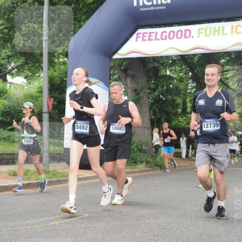 29.06.2025 - hella hamburg halbmarathon KatJ http://msf.ph/oto/8314186 29.06.2025 10:45:03 Zwischen KM18-KM19 1595, 2606, 3251, 4088, 5277, 5341, 6281, 6302 meine-sportfotos.de