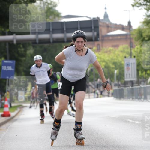 29.06.2025 - hella hamburg halbmarathon Jannik Wohlers http://msf.ph/oto/8314205 29.06.2025 08:59:22 Lombardsbrücke  meine-sportfotos.de