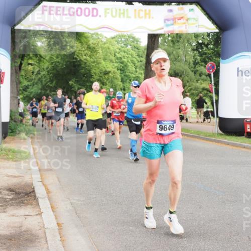 29.06.2025 - hella hamburg halbmarathon MichiJ http://msf.ph/oto/8314270 29.06.2025 10:36:27 Zwischen KM18-KM19 1163, 1176, 1537, 1914, 2516, 3976, 3985, 4183, 4185, 5024, 5421, 5460, 6377, 6389, 6923, 9649, 11467, 11779, 14383, 15519, 15917, 16094, 16269, 17905, 18873 meine-sportfotos.de