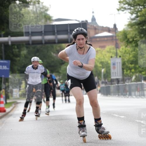 29.06.2025 - hella hamburg halbmarathon Jannik Wohlers http://msf.ph/oto/8314340 29.06.2025 08:59:22 Lombardsbrücke  meine-sportfotos.de