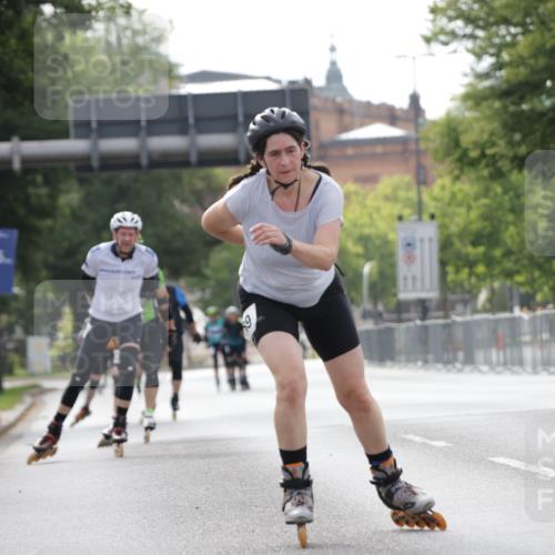 29.06.2025 - hella hamburg halbmarathon Jannik Wohlers http://msf.ph/oto/8314383 29.06.2025 08:59:23 Lombardsbrücke  meine-sportfotos.de