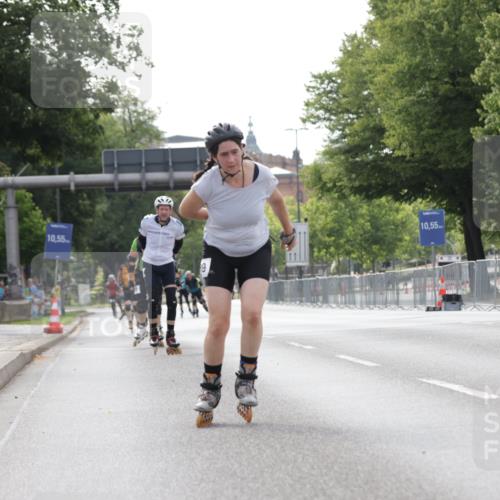 29.06.2025 - hella hamburg halbmarathon Jannik Wohlers http://msf.ph/oto/8314485 29.06.2025 08:59:23 Lombardsbrücke  meine-sportfotos.de