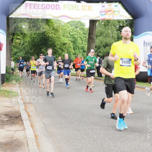 29.06.2025 - hella hamburg halbmarathon MichiJ http://msf.ph/oto/8314756 29.06.2025 10:36:30 Zwischen KM18-KM19 1537, 2516, 3976, 3985, 4183, 4185, 5024, 5460, 5705, 6389, 9126, 9638, 9649, 10053, 11467, 15519, 15917, 16094, 16269, 17127, 18598, 18873 meine-sportfotos.de