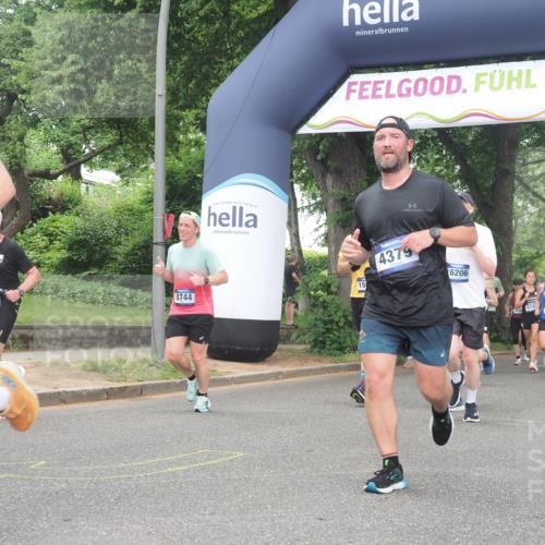 29.06.2025 - hella hamburg halbmarathon KatJ http://msf.ph/oto/8314878 29.06.2025 10:45:15 Zwischen KM18-KM19 4319, 4379, 4708, 6147, 6531, 8744 meine-sportfotos.de