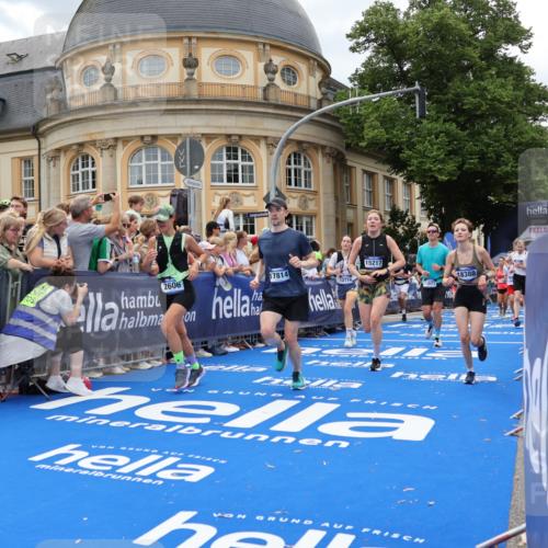 29.06.2025 - hella hamburg halbmarathon Strokosch-Dieckow http://msf.ph/oto/8314926 29.06.2025 10:57:41 Ziel 1239, 1715, 1719, 1972, 2034, 2606, 2652, 5391, 5457, 5458, 7269, 7833, 10133, 10599, 10703, 12440, 12523, 12774, 13523, 14571, 14737, 14951, 15217, 15220, 16418, 17201, 17455, 17769, 17814, 18388, 18508, 18727, 18985 meine-sportfotos.de