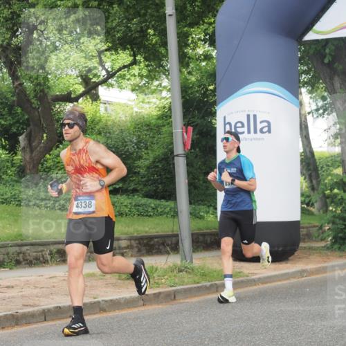 29.06.2025 - hella hamburg halbmarathon KatJ http://msf.ph/oto/8314954 29.06.2025 10:15:43 Zwischen KM18-KM19 4338, 8376 meine-sportfotos.de