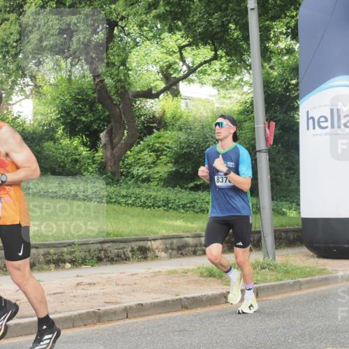 29.06.2025 - hella hamburg halbmarathon KatJ http://msf.ph/oto/8315165 29.06.2025 10:15:43 Zwischen KM18-KM19 4338, 8376 meine-sportfotos.de
