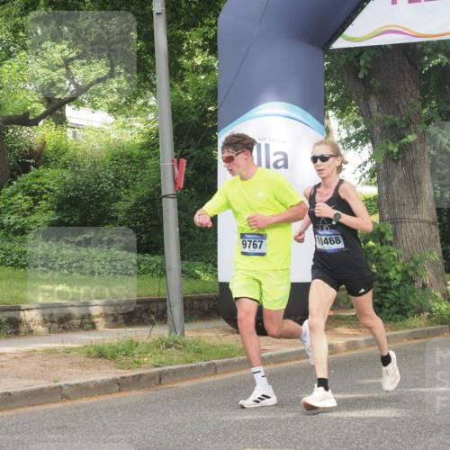 29.06.2025 - hella hamburg halbmarathon KatJ http://msf.ph/oto/8315446 29.06.2025 10:15:45 Zwischen KM18-KM19 4338, 8376 meine-sportfotos.de