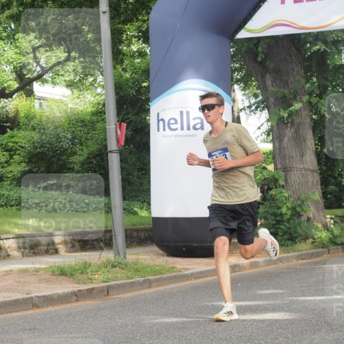 29.06.2025 - hella hamburg halbmarathon KatJ http://msf.ph/oto/8315983 29.06.2025 10:15:46 Zwischen KM18-KM19 2483, 4338, 8376 meine-sportfotos.de