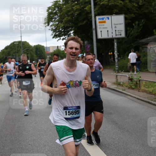 29.06.2025 - hella hamburg halbmarathon Yannick Fuchs http://msf.ph/oto/8315998 29.06.2025 10:50:46 20KM 1485, 1583, 1955, 2034, 2676, 2741, 3413, 3435, 3836, 4167, 4940, 5033, 5418, 5492, 6272, 6399, 6416, 6835, 7716, 8393, 8542, 8652, 8669, 8825, 9488, 9727, 9820, 9907, 9934, 10133, 10212, 11083, 11212, 11590, 11612, 12014, 12348, 12440, 12523, 12590, 12712, 13394, 13666, 13750, 13863, 14139, 14369, 14408, 14678, 15097, 15145, 15431, 15695, 15712, 15726, 16113, 16257, 16261, 16470, 16634, 17160, 17617, 17779, 18208, 18652, 18719, 18899, 19091, 19184 meine-sportfotos.de