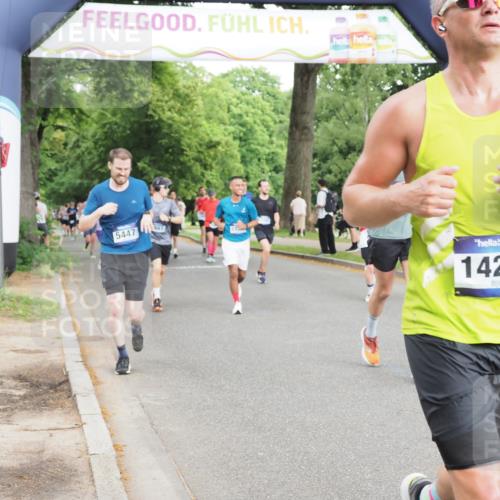 29.06.2025 - hella hamburg halbmarathon MichiJ http://msf.ph/oto/8316003 29.06.2025 10:36:35 Zwischen KM18-KM19 1320, 3947, 3985, 4185, 4933, 5447, 5705, 8302, 9126, 9638, 9924, 9965, 10053, 10750, 11467, 12035, 12840, 14257, 15981, 16000, 17127, 17753, 18350, 18598 meine-sportfotos.de