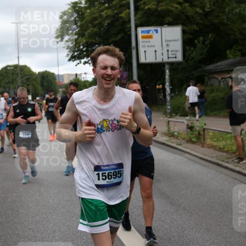 29.06.2025 - hella hamburg halbmarathon Yannick Fuchs http://msf.ph/oto/8316084 29.06.2025 10:50:46 20KM 1485, 1583, 1955, 2034, 2676, 2741, 3413, 3435, 3836, 4167, 4940, 5033, 5418, 5492, 6272, 6399, 6416, 6835, 7716, 8393, 8542, 8652, 8669, 8825, 9488, 9727, 9820, 9907, 9934, 10133, 10212, 11083, 11212, 11590, 11612, 12014, 12348, 12440, 12523, 12590, 12712, 13394, 13666, 13750, 13863, 14139, 14369, 14408, 14678, 15097, 15145, 15431, 15695, 15712, 15726, 16113, 16257, 16261, 16470, 16634, 17160, 17617, 17779, 18208, 18652, 18719, 18899, 19091, 19184 meine-sportfotos.de