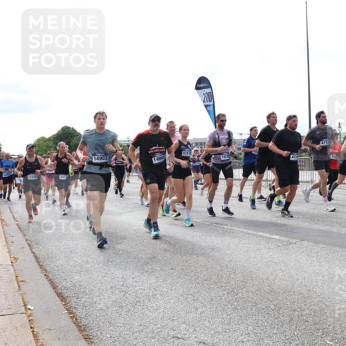 29.06.2025 - hella hamburg halbmarathon Lena Gebhardt http://msf.ph/oto/8316330 29.06.2025 10:22:24 Lombardsbrücke 11440, 4970, 14903, 14901, 12933, 200, 19220, 4113, 4559, 1003, 1187, 1294, 1419, 1598, 1963, 2009, 2022, 2063, 2294, 2351, 2479, 2514, 2744, 2886, 3050, 3108, 3172, 3430, 3457, 3458, 3511, 3600, 3601, 3768, 3910, 3946, 4113, 4114, 4131, 4366, 4556, 4559, 4829, 4969, 4970, 5079, 5343, 5641, 5798, 5838, 6030, 6048, 6049, 6303, 6307, 6347, 6820, 6826, 6881, 6899, 6977, 7097, 7162, 7188, 7190, 7276, 7529, 7794, 7925, 8355, 8431, 8511, 8855, 8860, 8884, 8931, 8954, 9256 meine-sportfotos.de