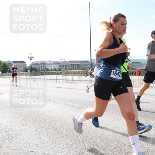 29.06.2025 - hella hamburg halbmarathon Lena Gebhardt http://msf.ph/oto/8316356 29.06.2025 10:12:36 Lombardsbrücke 7014, 8971, 16473, 184, 1062, 1249, 1610, 1785, 1790, 1850, 1851, 1939, 2531, 2661, 2891, 2963, 2964, 3182, 3248, 3262, 3746, 4453, 4499, 4554, 5150, 5166, 5176, 5597, 5598, 6207, 6822, 6871, 6966, 7014, 7474, 7907, 8917, 8971, 9253, 9254, 9405, 9705, 10581, 10685, 11025, 11509, 12456, 13566, 13816, 14060, 14313, 14540, 14863, 14868, 14869, 15012, 15369, 16379, 16473, 16826, 16911, 17061, 17994, 18178, 18429, 18493 meine-sportfotos.de