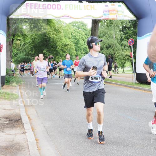 29.06.2025 - hella hamburg halbmarathon MichiJ http://msf.ph/oto/8316417 29.06.2025 10:36:38 Zwischen KM18-KM19 1086, 1320, 3947, 4933, 5447, 8302, 9661, 9924, 9965, 10053, 10750, 12035, 12094, 12840, 13269, 14257, 14990, 15981, 16000, 17753, 18350 meine-sportfotos.de