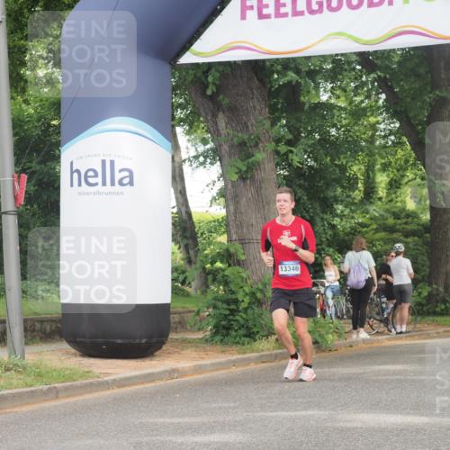 29.06.2025 - hella hamburg halbmarathon KatJ http://msf.ph/oto/8316739 29.06.2025 10:15:53 Zwischen KM18-KM19 2483 meine-sportfotos.de