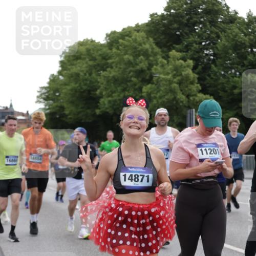 29.06.2025 - hella hamburg halbmarathon Jannik Wohlers http://msf.ph/oto/8316822 29.06.2025 10:38:54 Lombardsbrücke 1760, 1856, 1883, 2092, 2571, 2574, 2843, 2893, 2998, 3275, 3353, 3727, 4523, 4603, 4659, 4855, 4882, 6342, 6343, 6611, 6748, 7341, 7501, 7506, 7524, 7589, 7684, 7815, 8203, 8243, 8457, 9393, 9420, 9446, 10001, 10315, 10512, 10516, 10696, 10849, 10888, 11129, 11201, 11313, 11381, 11382, 11533, 11729, 12090, 12092, 12217, 12391, 12745, 13461, 13519, 14114, 14299, 14871, 14956, 15112, 15262, 15433, 15536, 15765, 16382, 16866, 16869, 16883, 16884, 17313, 17368, 17536 meine-sportfotos.de