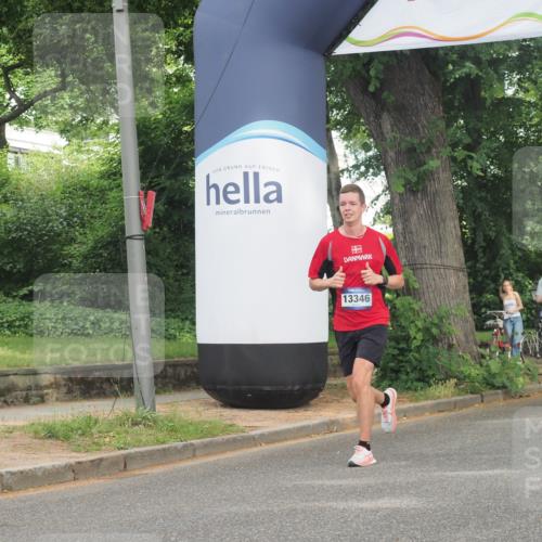 29.06.2025 - hella hamburg halbmarathon KatJ http://msf.ph/oto/8316830 29.06.2025 10:15:53 Zwischen KM18-KM19 2483 meine-sportfotos.de