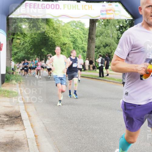 29.06.2025 - hella hamburg halbmarathon MichiJ http://msf.ph/oto/8316926 29.06.2025 10:36:41 Zwischen KM18-KM19 1086, 1342, 3947, 5447, 9661, 9723, 9924, 12094, 13269, 13690, 14257, 14990, 15981, 17173, 17753, 18058 meine-sportfotos.de