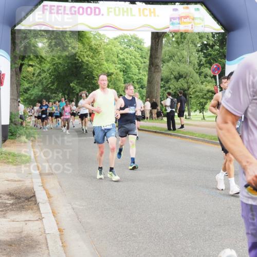 29.06.2025 - hella hamburg halbmarathon MichiJ http://msf.ph/oto/8316948 29.06.2025 10:36:41 Zwischen KM18-KM19 1086, 1342, 3947, 5447, 9661, 9723, 9924, 12094, 13269, 13690, 14257, 14990, 15981, 17173, 17753, 18058 meine-sportfotos.de