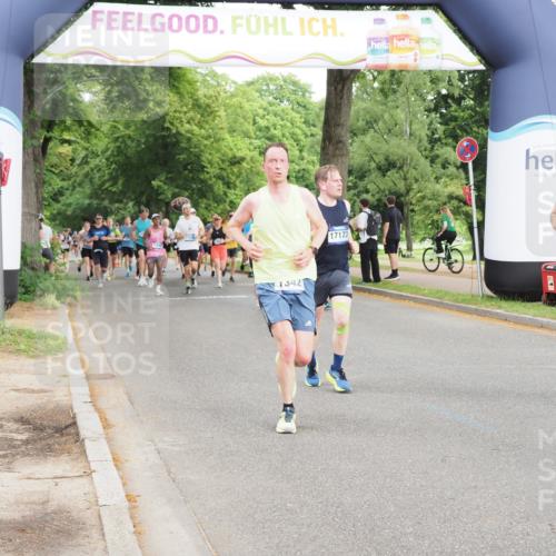 29.06.2025 - hella hamburg halbmarathon MichiJ http://msf.ph/oto/8317003 29.06.2025 10:36:42 Zwischen KM18-KM19 1086, 1342, 3947, 5447, 9661, 9723, 10184, 12094, 13269, 13690, 14990, 15981, 17173, 18058 meine-sportfotos.de