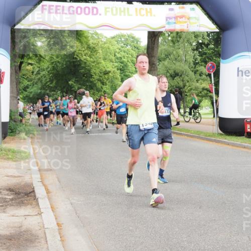 29.06.2025 - hella hamburg halbmarathon MichiJ http://msf.ph/oto/8317044 29.06.2025 10:36:42 Zwischen KM18-KM19 1086, 1342, 3947, 5447, 9661, 9723, 10184, 12094, 13269, 13690, 14990, 15981, 17173, 18058 meine-sportfotos.de