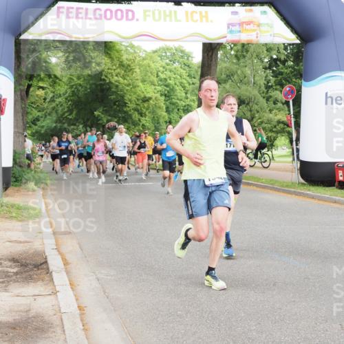 29.06.2025 - hella hamburg halbmarathon MichiJ http://msf.ph/oto/8317078 29.06.2025 10:36:42 Zwischen KM18-KM19 1086, 1342, 3947, 5447, 9661, 9723, 10184, 12094, 13269, 13690, 14990, 15981, 17173, 18058 meine-sportfotos.de