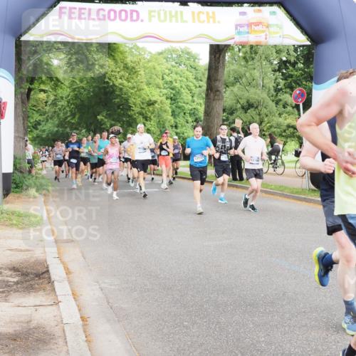 29.06.2025 - hella hamburg halbmarathon MichiJ http://msf.ph/oto/8317120 29.06.2025 10:36:43 Zwischen KM18-KM19 1086, 1342, 3947, 5447, 9661, 9723, 10184, 12094, 13269, 13690, 14990, 15981, 17173, 17855, 18058 meine-sportfotos.de