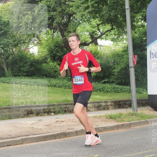 29.06.2025 - hella hamburg halbmarathon KatJ http://msf.ph/oto/8317178 29.06.2025 10:15:54 Zwischen KM18-KM19 2483 meine-sportfotos.de