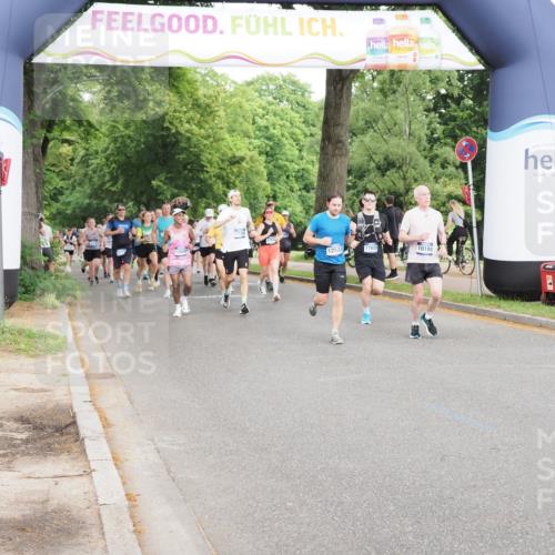 29.06.2025 - hella hamburg halbmarathon MichiJ http://msf.ph/oto/8317203 29.06.2025 10:36:43 Zwischen KM18-KM19 1086, 1342, 3947, 5447, 9661, 9723, 10184, 12094, 13269, 13690, 14990, 15981, 17173, 17855, 18058 meine-sportfotos.de
