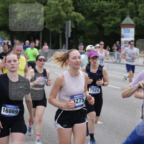 29.06.2025 - hella hamburg halbmarathon Jannik Wohlers http://msf.ph/oto/8317315 29.06.2025 10:38:59 Lombardsbrücke 1760, 1856, 1883, 2092, 2843, 2893, 3275, 3353, 3727, 4523, 4603, 4659, 4855, 4882, 6321, 6342, 6343, 6748, 7341, 7501, 7506, 7524, 7684, 8203, 8243, 8995, 9393, 9420, 9446, 9569, 9698, 10001, 10512, 10516, 10626, 10627, 10849, 10888, 11129, 11313, 11381, 11382, 11461, 11533, 11729, 12217, 12391, 13178, 13461, 13519, 14111, 14114, 14299, 14871, 14956, 15112, 15262, 15433, 15536, 15765, 16178, 16382, 16866, 16869, 16884, 17368, 17536, 17666 meine-sportfotos.de