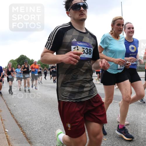 29.06.2025 - hella hamburg halbmarathon Lena Gebhardt http://msf.ph/oto/8317321 29.06.2025 10:47:11 Lombardsbrücke 1720, 5111, 18403, 5114, 538, 1073, 1185, 1286, 1363, 1463, 1523, 1593, 1607, 1704, 1720, 1961, 1999, 2148, 2162, 2211, 2320, 2327, 2407, 2537, 2555, 2556, 2665, 2981, 2994, 3277, 3406, 3407, 3823, 4184, 4239, 4325, 4342, 4483, 4806, 4895, 4974, 4975, 5111, 5114, 5700, 5796, 5895, 5953, 6255, 6256, 6485, 6496, 6740, 6879, 6995, 7073, 7403, 7412, 7430, 7431, 7630, 7631, 7827, 8105, 8131, 8486, 8553, 8684, 8706, 8915, 8953, 8967, 9018 meine-sportfotos.de