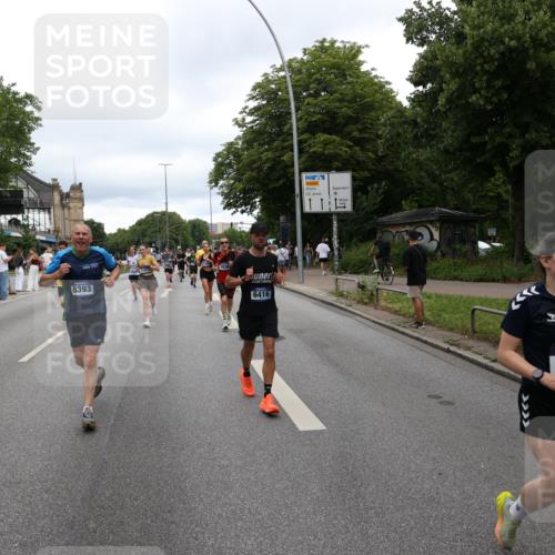 29.06.2025 - hella hamburg halbmarathon Yannick Fuchs http://msf.ph/oto/8317529 29.06.2025 10:50:50 20KM 1485, 1955, 2034, 2282, 2417, 2676, 3413, 3435, 3836, 4167, 4940, 5033, 5492, 6272, 6399, 6416, 6835, 7716, 8393, 8542, 8652, 8669, 8825, 9488, 9577, 9727, 9820, 9907, 9934, 10133, 10212, 11043, 11083, 11212, 11590, 11612, 12014, 12348, 12440, 12523, 13394, 13666, 13750, 13863, 14139, 14369, 14678, 15097, 15145, 15431, 15695, 15712, 15726, 16113, 16257, 16261, 16470, 16634, 16830, 16909, 17160, 17617, 17779, 17828, 18208, 18652, 18719, 19184 meine-sportfotos.de