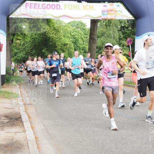 29.06.2025 - hella hamburg halbmarathon MichiJ http://msf.ph/oto/8317555 29.06.2025 10:36:46 Zwischen KM18-KM19 1086, 1342, 2592, 2596, 9723, 10184, 12094, 12533, 12690, 13269, 13690, 13962, 14033, 14990, 16369, 17173, 17395, 17855, 18058, 18926, 19112, 19198 meine-sportfotos.de