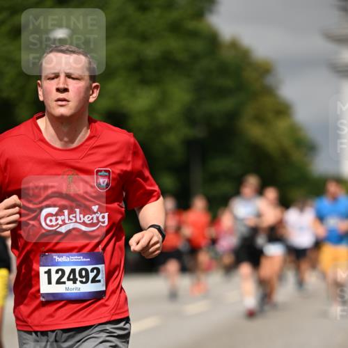 29.06.2025 - hella hamburg halbmarathon Dr. Thomas Lammeyer http://msf.ph/oto/8317637 29.06.2025 10:17:18 Kennedybrücke 1007, 1328, 1859, 2055, 2359, 2961, 2987, 3218, 3729, 4554, 4950, 5232, 5597, 5598, 6026, 7346, 7460, 8115, 8279, 8913, 9128, 9527, 10581 meine-sportfotos.de
