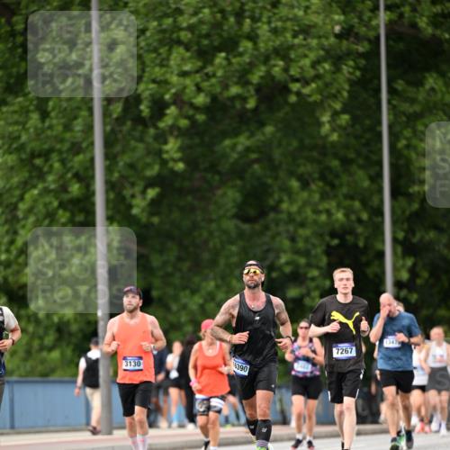 29.06.2025 - hella hamburg halbmarathon Dr. Thomas Lammeyer http://msf.ph/oto/8317671 29.06.2025 10:38:58 Kennedybrücke 2355, 2376, 2482, 2751, 2801, 3130, 3420, 4884, 5453, 6171, 6310, 6329, 7299, 8021, 8369, 8589, 8965, 9164, 9248, 9379, 9448, 10606, 10674 meine-sportfotos.de