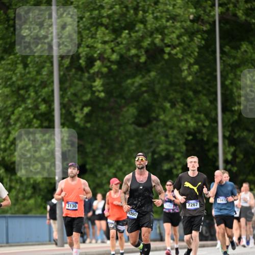 29.06.2025 - hella hamburg halbmarathon Dr. Thomas Lammeyer http://msf.ph/oto/8317691 29.06.2025 10:38:58 Kennedybrücke 2355, 2376, 2482, 2751, 2801, 3130, 3420, 4884, 5453, 6171, 6310, 6329, 7299, 8021, 8369, 8589, 8965, 9164, 9248, 9379, 9448, 10606, 10674 meine-sportfotos.de