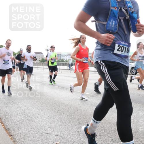 29.06.2025 - hella hamburg halbmarathon Lena Gebhardt http://msf.ph/oto/8317827 29.06.2025 10:37:29 Lombardsbrücke 1337, 8710, 12762, 96, 2016, 17305, 1022, 1276, 1337, 1475, 1488, 1490, 1597, 1819, 2016, 2031, 2072, 2104, 2199, 2272, 2480, 2486, 2640, 2853, 3127, 3230, 3633, 3714, 4097, 4347, 4733, 5146, 5171, 5186, 5224, 5522, 5538, 5560, 5640, 5786, 5790, 5875, 5940, 6172, 6243, 6584, 6804, 6821, 6955, 7085, 7124, 7202, 7235, 7321, 7350, 7544, 7707, 7777, 7823, 8007, 8257, 8258, 8315, 8811, 8843, 9054, 9055, 9247, 9524, 9895, 10506, 12123, 12254, 12472, 12824, 16680, 17798 meine-sportfotos.de