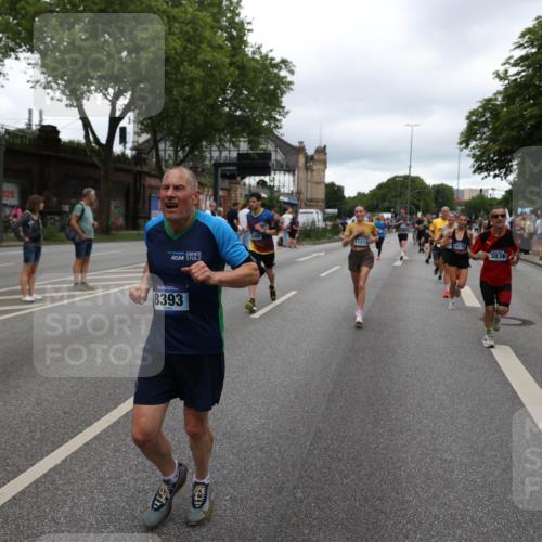 29.06.2025 - hella hamburg halbmarathon Yannick Fuchs http://msf.ph/oto/8317954 29.06.2025 10:50:51 20KM 1485, 1955, 2034, 2282, 2417, 2676, 3413, 3435, 3836, 4167, 4940, 5033, 5492, 6272, 6399, 6416, 6835, 7716, 8393, 8542, 8652, 8669, 8825, 9488, 9577, 9727, 9820, 9907, 9934, 10133, 10212, 11043, 11083, 11212, 11590, 11612, 11832, 12014, 12440, 12523, 13394, 13666, 13750, 13863, 14139, 14369, 14678, 15097, 15145, 15431, 15695, 15712, 15726, 16113, 16257, 16261, 16470, 16634, 16830, 16909, 17160, 17617, 17779, 17828, 18208, 18652, 18719, 19184 meine-sportfotos.de