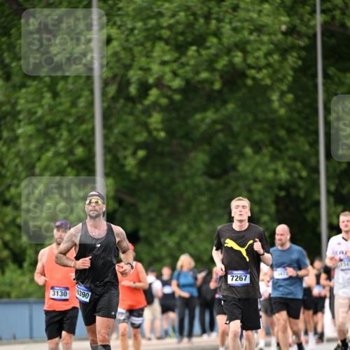 29.06.2025 - hella hamburg halbmarathon Dr. Thomas Lammeyer http://msf.ph/oto/8318116 29.06.2025 10:39:00 Kennedybrücke 2355, 2482, 2751, 2801, 3130, 3409, 3420, 4884, 5453, 6171, 6310, 6329, 6571, 7299, 8021, 8369, 8965, 9164, 9248, 9379, 9448, 10464, 10606 meine-sportfotos.de